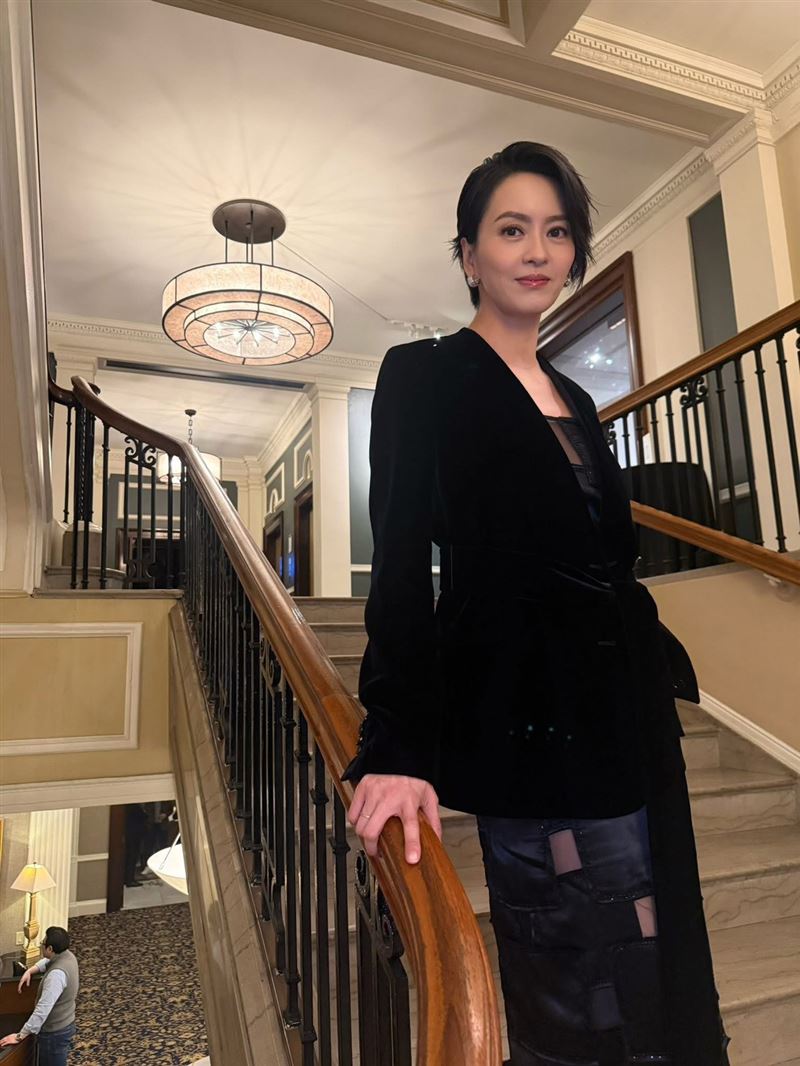 梁詠琪五十歲慶生。（圖／翻攝自臉書）