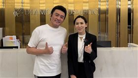 金鐘影帝李羅近日蒞臨晶鑽診所進行健康管理，透過專業醫療團隊的評估與規劃維持狀態。（圖/晶鑽診所提供）