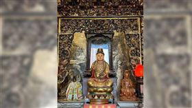 「觀世音菩薩」道教稱為「慈航真人」或「慈航道人」；一貫道稱為「南海古佛」；靈山派奉為「五母」之一。（圖／楊登嵙提供）