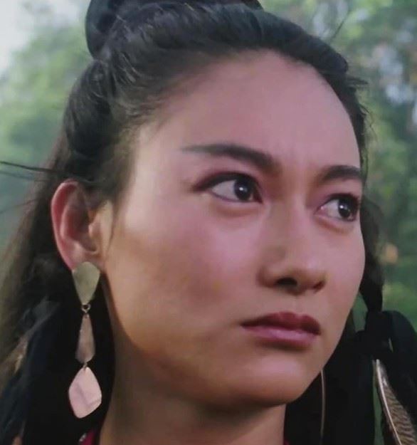 惠英紅回憶當年拍戲環境相當艱苦,拳腳來真的、受傷是家常便飯。(圖/翻攝自惠英紅IG)