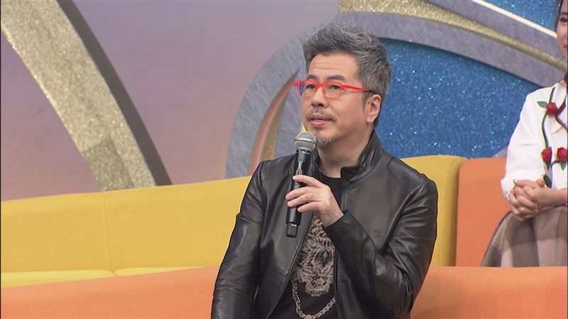 黃國倫首登節目當評審。(圖/中視提供)