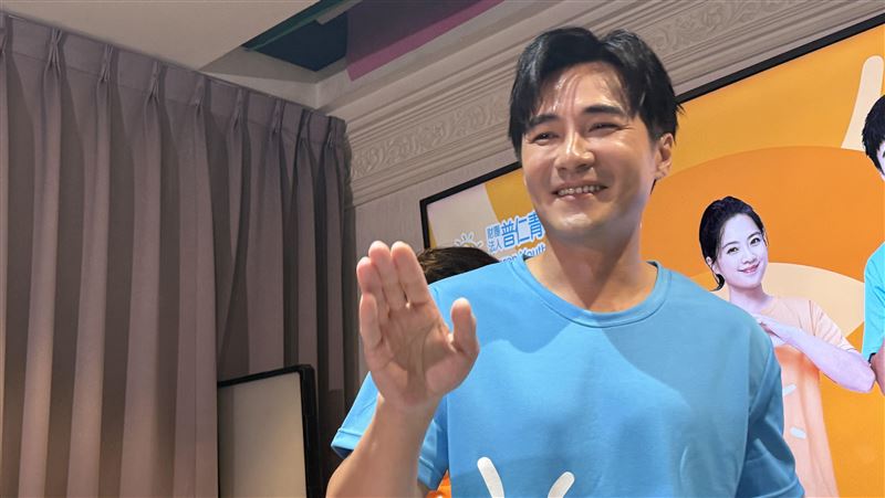 李千娜遭抵制 前男友是元介露面說話了