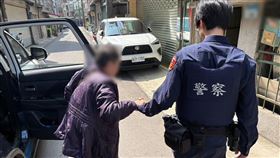 失智,獨子,掃墓,平鎮（圖／翻攝畫面）