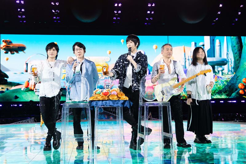 五月天在香港開唱。（圖／相信音樂提供）