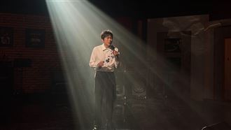 爆婚變分居小11歲嫩妻　洪榮宏首鬆口認了