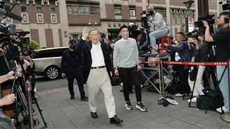 沈慶京被判刑10年　當庭求還8千萬保金