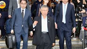 柯文哲大帳房收到威京210萬元政治獻金後，傳訊給朱亞虎致謝，成為北院認為柯文哲收賄的關鍵。（圖／方萬民攝）