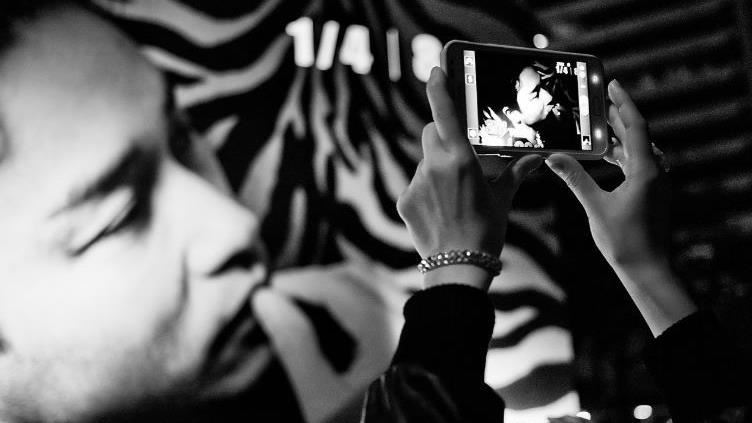 張國榮逝世22年遺囑曝光:最放不下的是她