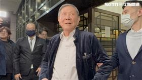 ▲威京集團主席沈慶京籌到加保3000萬，離開法院前吐露對判決結果感到悲憤、難過。（圖／記者楊佩琪攝）