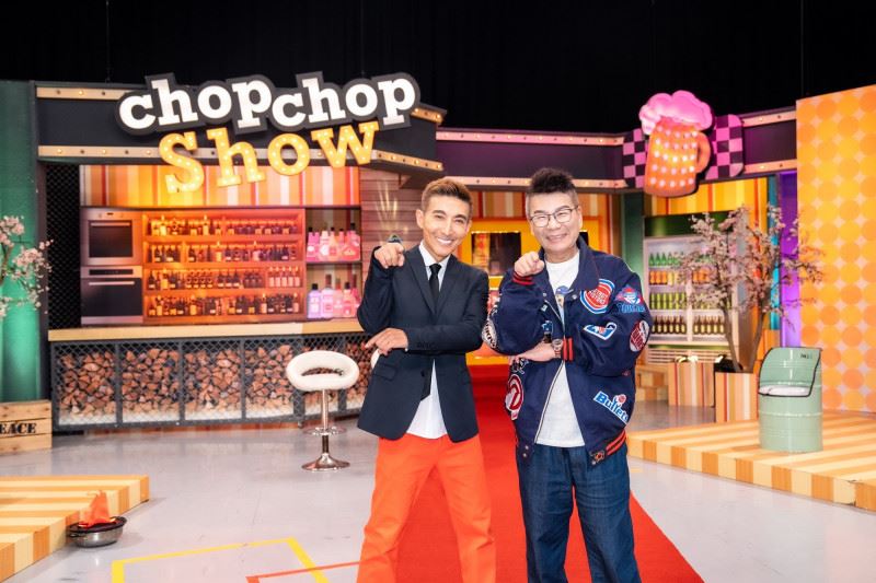 沈玉琳(右)、潘若迪一起錄影。(圖/TVBS提供)