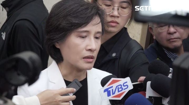 顏慧欣驟逝 鄭麗君數度哽咽:想到就不捨