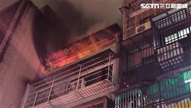 台北市永吉路278巷1弄內民宅3樓發生火警。（圖／翻攝畫面）