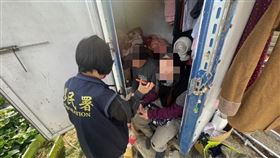 美女圖誘騙百名泰人！苗栗血汗草莓園逼做苦工16小時　再扣薪70萬（圖／翻攝畫面）