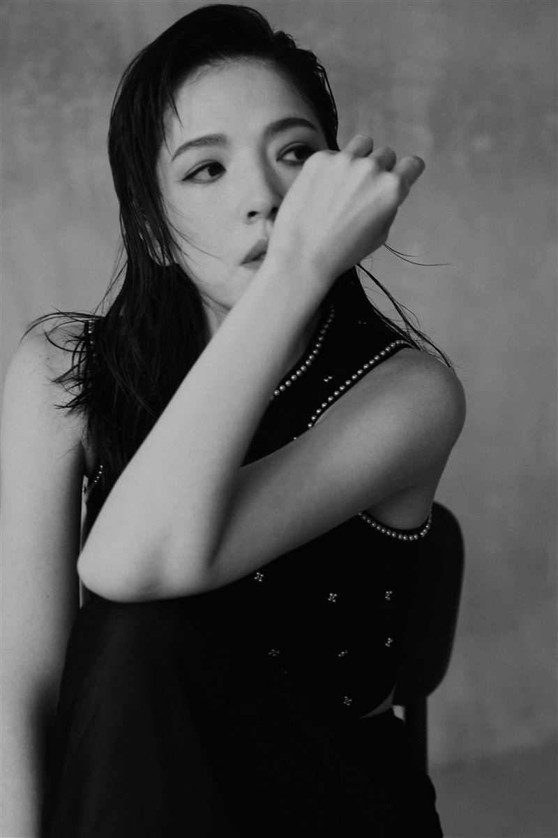 許瑋甯從妝髮到風格定調全程把關，更親自擔任創意與「動作」指導。（圖／時間軸製作所提供）