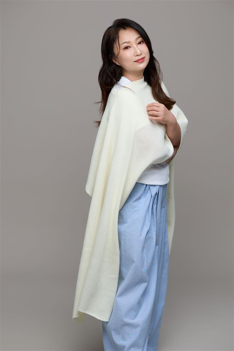 苦情歌后王瑞霞出道36年首登藍寶石。(圖/高雄流行音樂中心 提供)