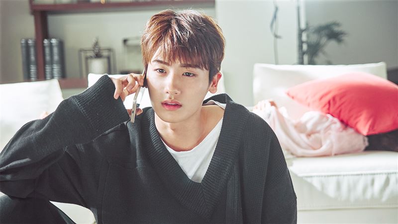 朴炯植「性向遭懷疑」與同團成員傳緋聞