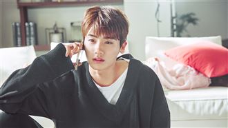 朴炯植「性向遭懷疑」與同團成員傳緋聞