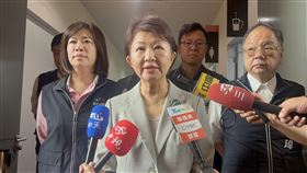 盧秀燕談柯文哲案：人民期待司法公正透明台中市長盧秀燕（前中）27日接受媒體聯訪，談及前台北市長柯文哲涉及司法案時說，人民期待司法應公正、透明，尤其不應有政治力介入，更不應有朝野不同標準。中央社記者郝雪卿攝  115年3月27日