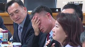 「海馬士多管火箭飛彈系統」首期款要在3月30日前支付，但國防特別條例持續卡關，國防部戰略規劃司長黃文啟中將一度哽咽（圖／翻攝畫面）