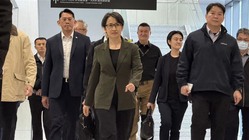 將軍為軍購卡關淚灑立院 蕭美琴說話了