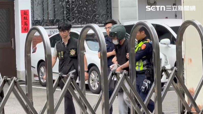 陳姓男子求復合遭拒,當街手刃前女友,被依殺人罪移送偵辦。(圖/翻攝畫面)