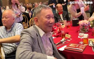 藍營大咖也在場！沈慶京現身眷村聯歡會