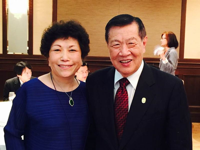 游毓蘭（左）追憶李昌鈺（右），難忘兩人40年的情誼。（圖／翻攝自游毓蘭臉書）