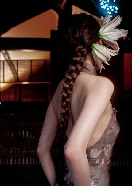 從造型突破到飲食管理，歐陽娜娜展現出不同於以往的成熟形象，也成為社群熱議焦點。（圖／翻攝自歐陽娜娜IG）