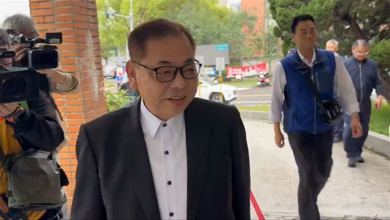 新／鄭麗文陪徐欣瑩登記　陳見賢發聲了