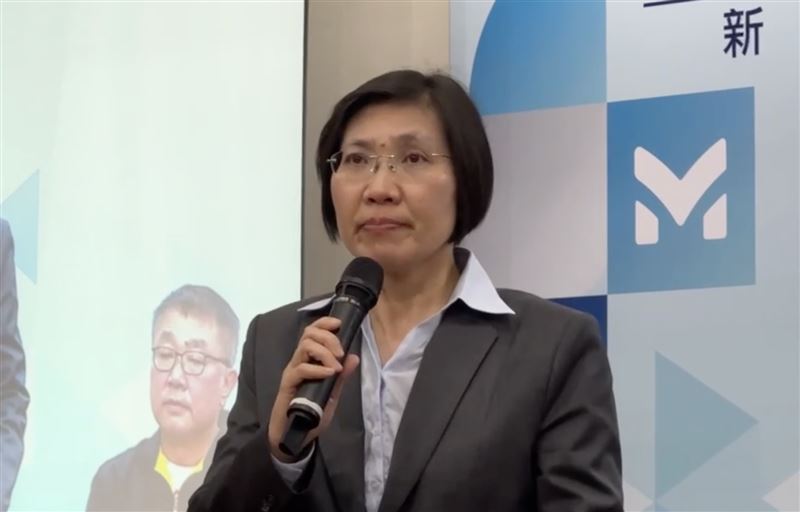 初選結果曝光後徐欣瑩當場淚灑黨部。(圖/記者羅欣怡攝)