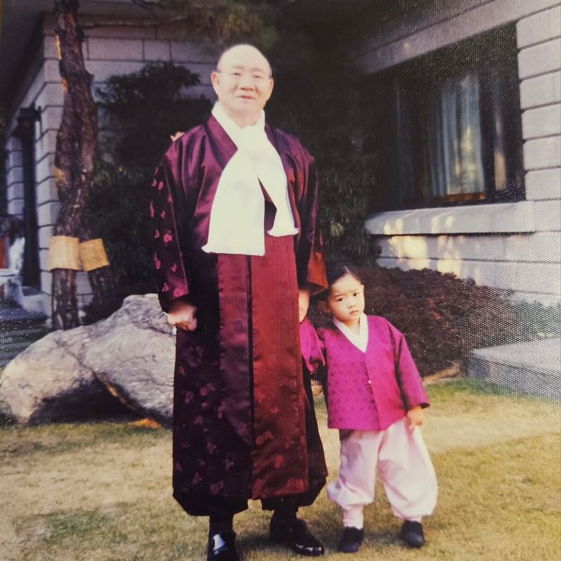 南韓前總統全斗煥（Chun Doo-hwan，右起）及孫子全宇元（Chun Woo-won）。（圖／翻攝自IG @위선자）