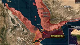 紅海南端的曼德海峽。外媒憂心，一旦青年運動又開始攻擊行經的商船，全球經濟將因兩條關鍵水路被封而受到更大打擊。（圖／翻攝自X平台 @HarrisAuthority）