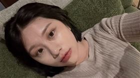 焦凡凡產後8天「時空錯置」！首曝坐月子真實生活：擠奶打點滴無限循環。（圖／翻攝自IG @fan0914fan）