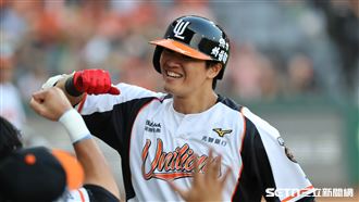 亞太棒球場首轟出爐　猛獅4棒蘇智傑敲出
