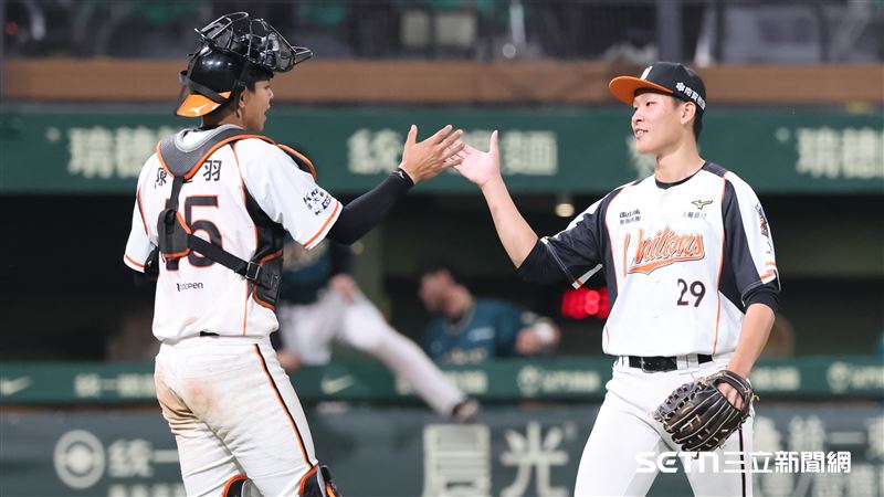 鍾允華首次救援完成任務 林岳平給出期待