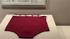 近日毛澤東故居展出的一件展品，引起網友熱議。（圖／翻攝自X@LiuTse_Galaxy）