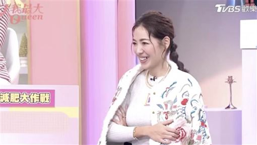 劉伊心被抓包「齒縫黑洞」網放大截圖熱議