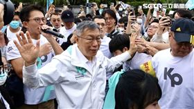 329凱道活動，柯文哲大進場與支持者打招呼。（圖／記者鄭孟晃攝影）
