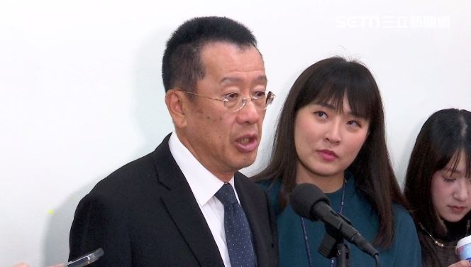 盧秀燕喊軍購應8千億至1兆!顧立雄這樣說