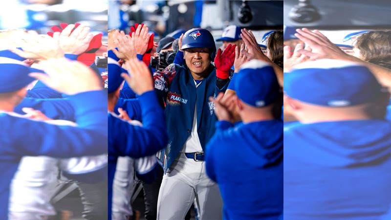 岡本和真敲出大聯盟生涯首轟。（圖／翻攝自藍鳥 X）