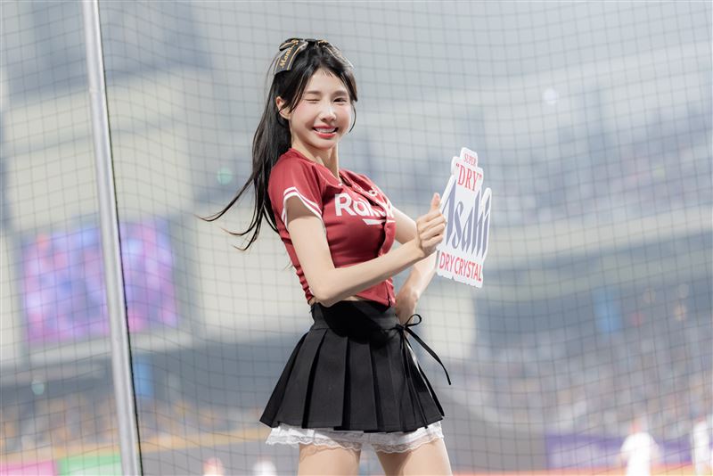 樂天女孩特級副隊長筠熹（圖／樂天桃猿提供）