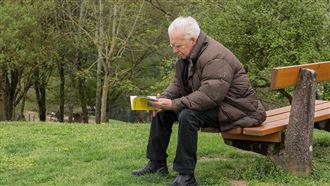 高齡者負擔龐大醫療費　保單失效危機曝光