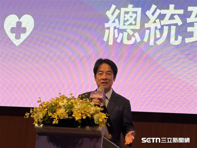 賴清德表示，不僅三班護病比達標率持續提升，截至今年2月，全國護理執業人數比去年同期增加4744人，其中醫院就增加超過3000人，顯示護理人力正逐漸回流。（圖／記者蔣季容攝影）