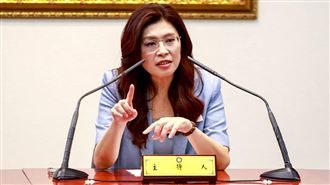 作家揭鄭麗文一身分：與過去藍黨主席不同