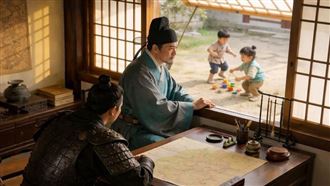 徐達欲殺反骨孫！劉伯溫攔下許百年富貴