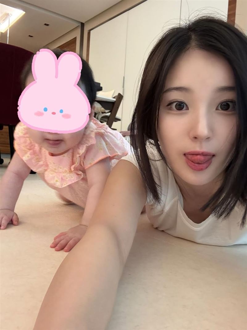 金昭喜平安生下女兒，家庭生活相當甜蜜。（圖／翻攝自IG @s2k1m）