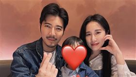 Apple迎接42歲生日，規劃全家遊台南，結果全病倒。（圖／翻攝自IG）