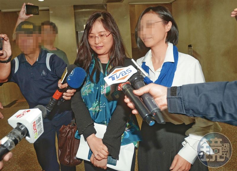 王文洋與呂安妮（右二）分手後，曾因呂安妮讓他見不到兩人所生的兒子，而提起訴訟