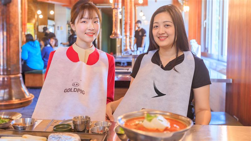 亞洲萬里通哩程生活圈　金豬食堂保證席次