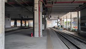 新／台鐵烏日站火警　西正線單線行車延遲（圖／翻攝真。鐵道列車運轉資訊）